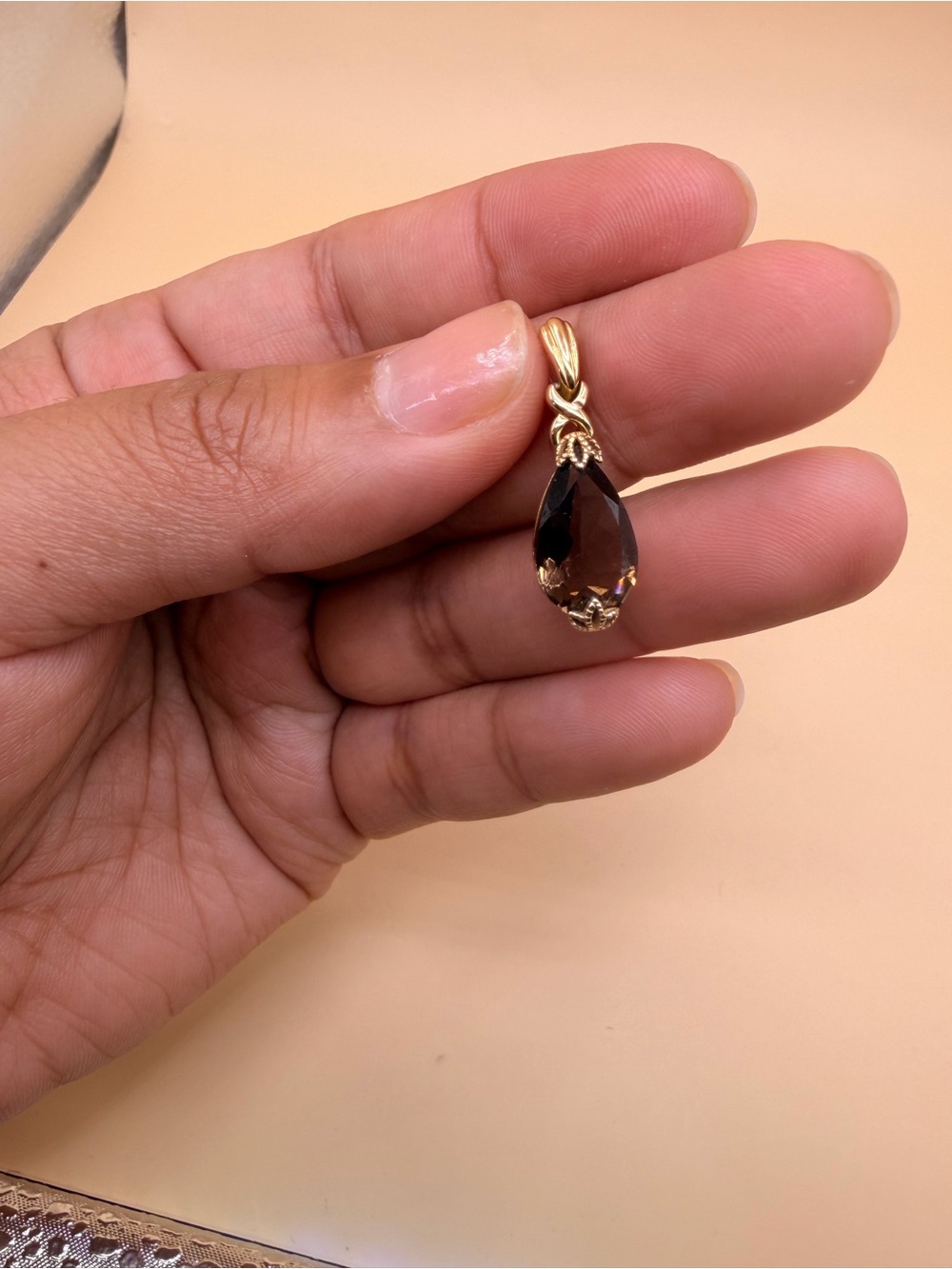 10k Yellow Gold 3 Ct Smoke Quartz Pendant.